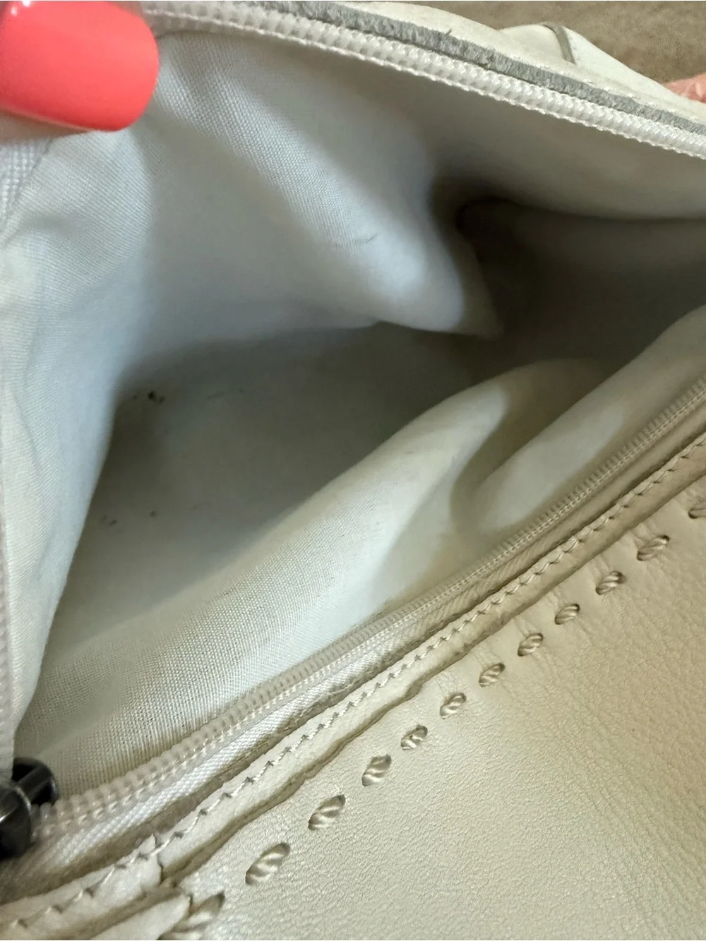 THE SAK Pebbled White & Brown Leather Slouch Bag Bucket Bag Purse